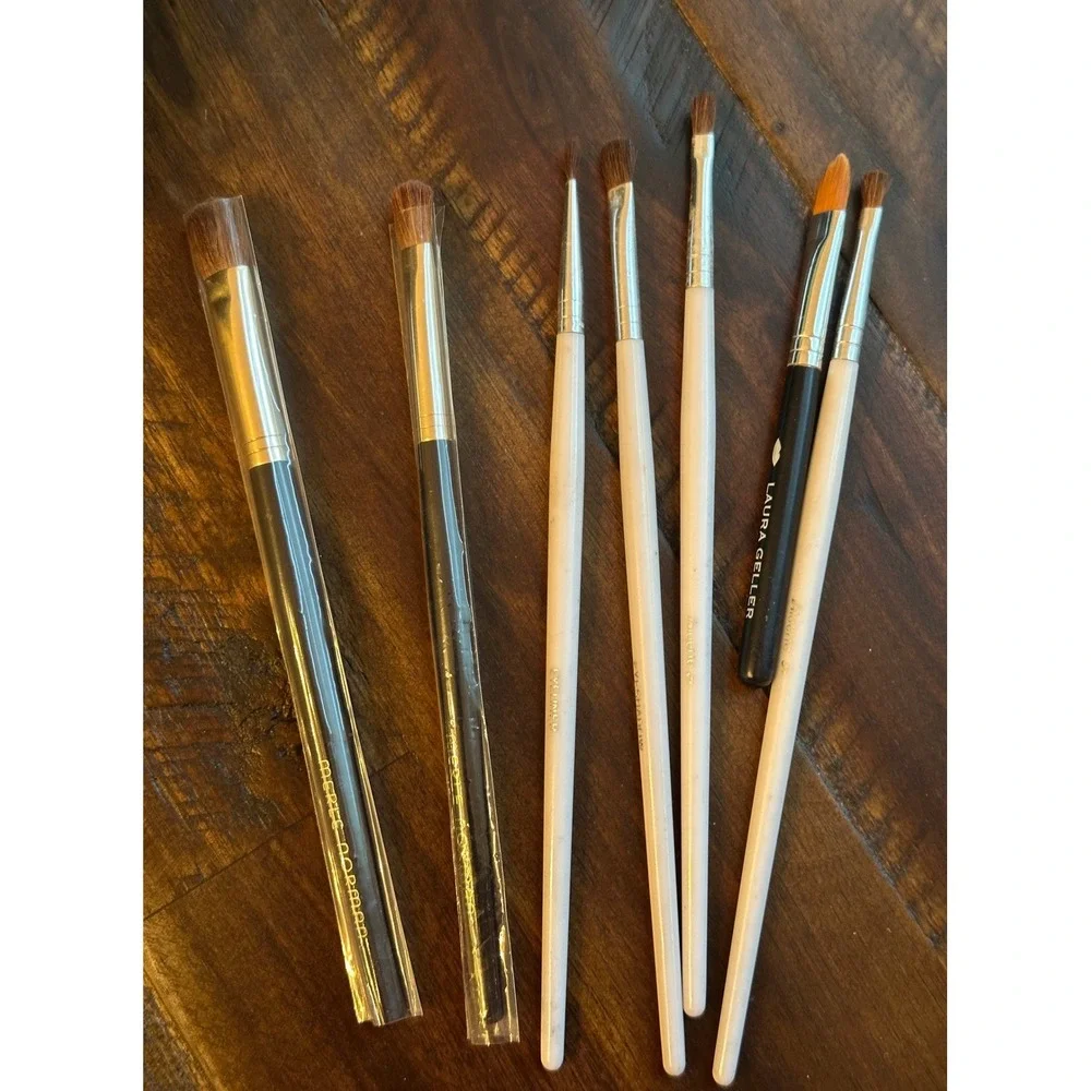 Assorted Makeup Brush Set IT Cosmetics Clinique Merle Norman Laura Geller Case